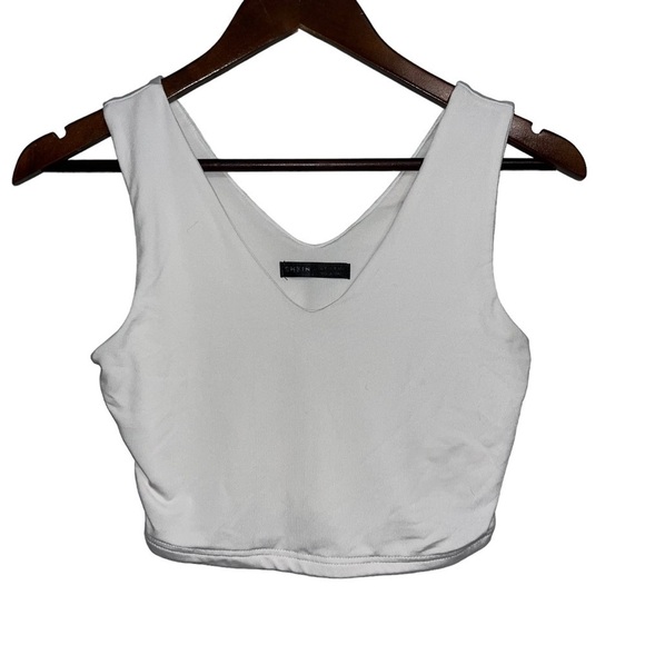 Women's Shein White V Neck Fitted Cropped Tank Top - Picture 1 of 5